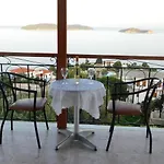 Elenis Village *