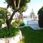 Elenis Village 阿克雷迪斯