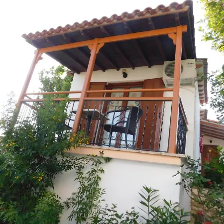 Elenis Village