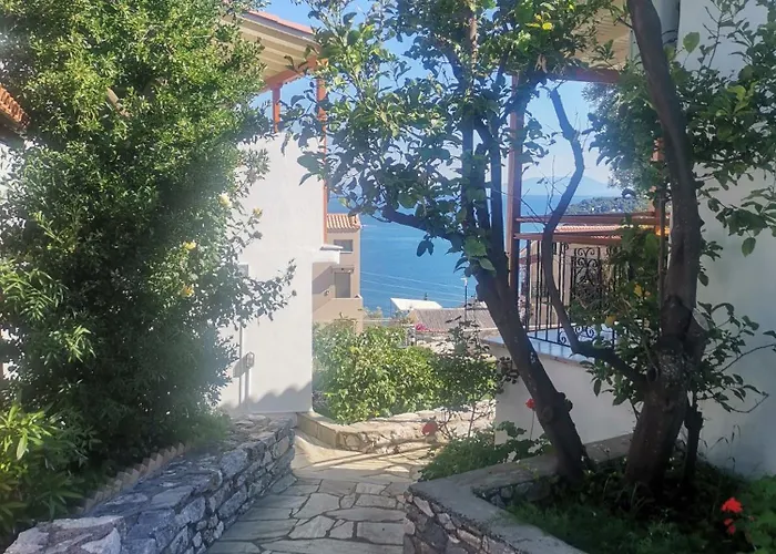 Elenis Village Achladies (Skiathos)