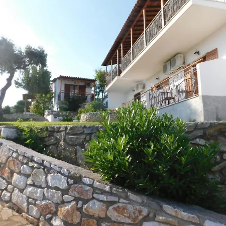 Elenis Village Daire Achladies (Skiathos)